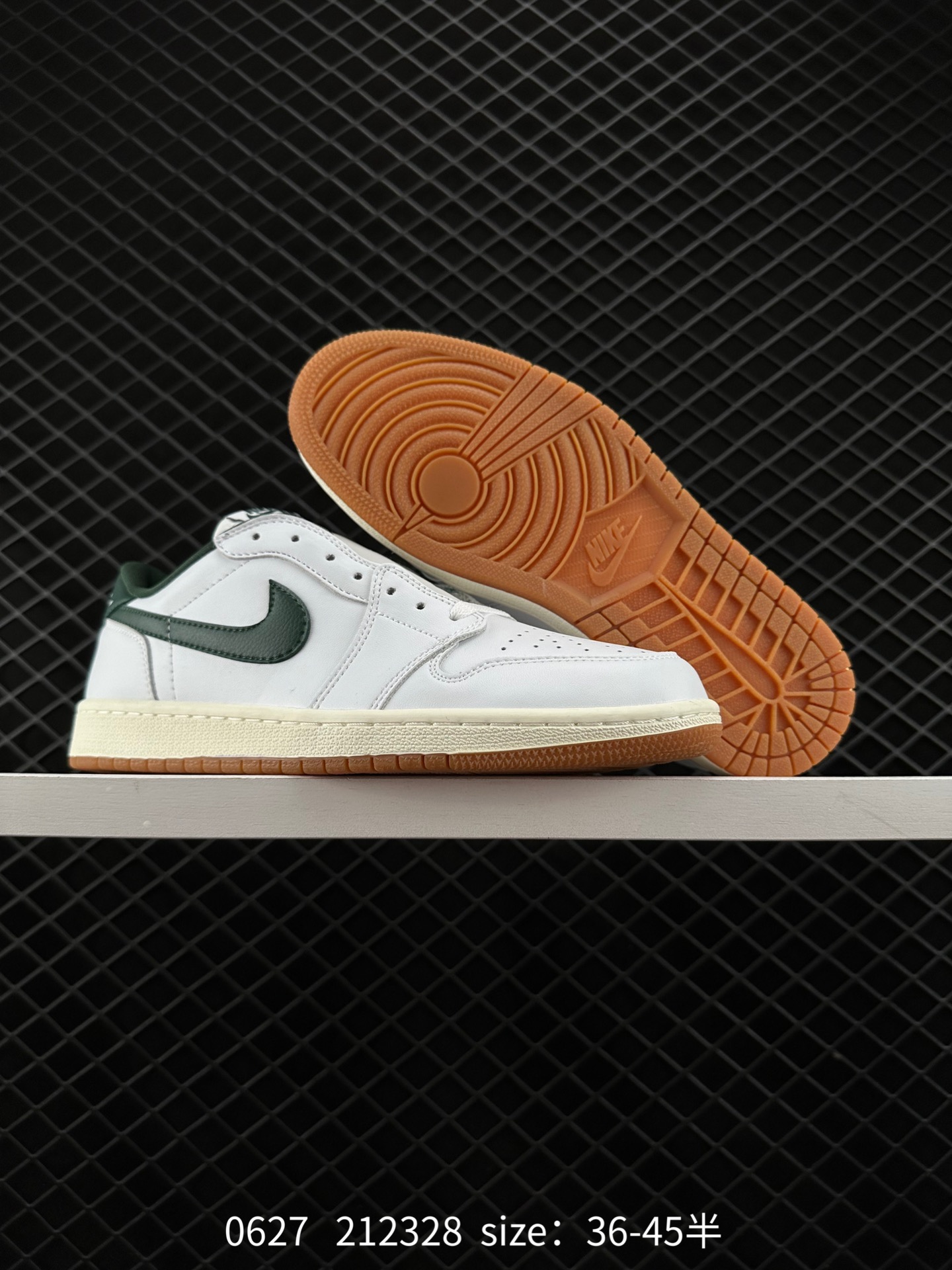 Air Jordan 1 Low AJ1